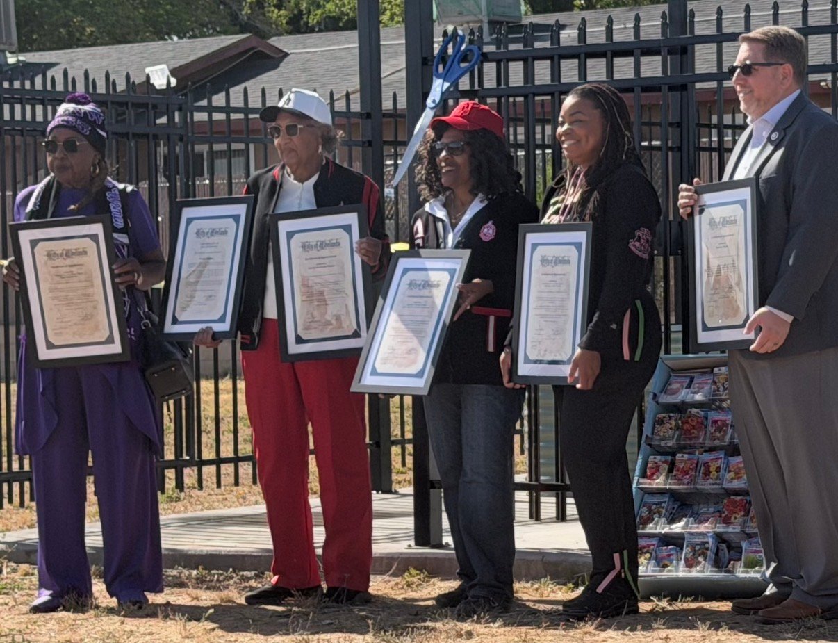 NCNW HDS members at a ribbon-cutting ceremony